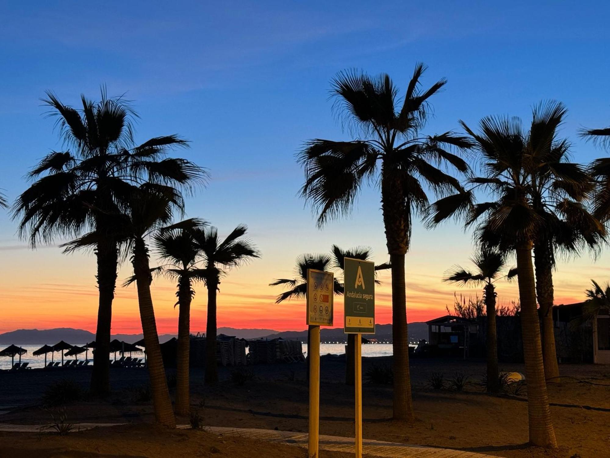 Strandnaera Boende I Torrox Costa Exterior photo